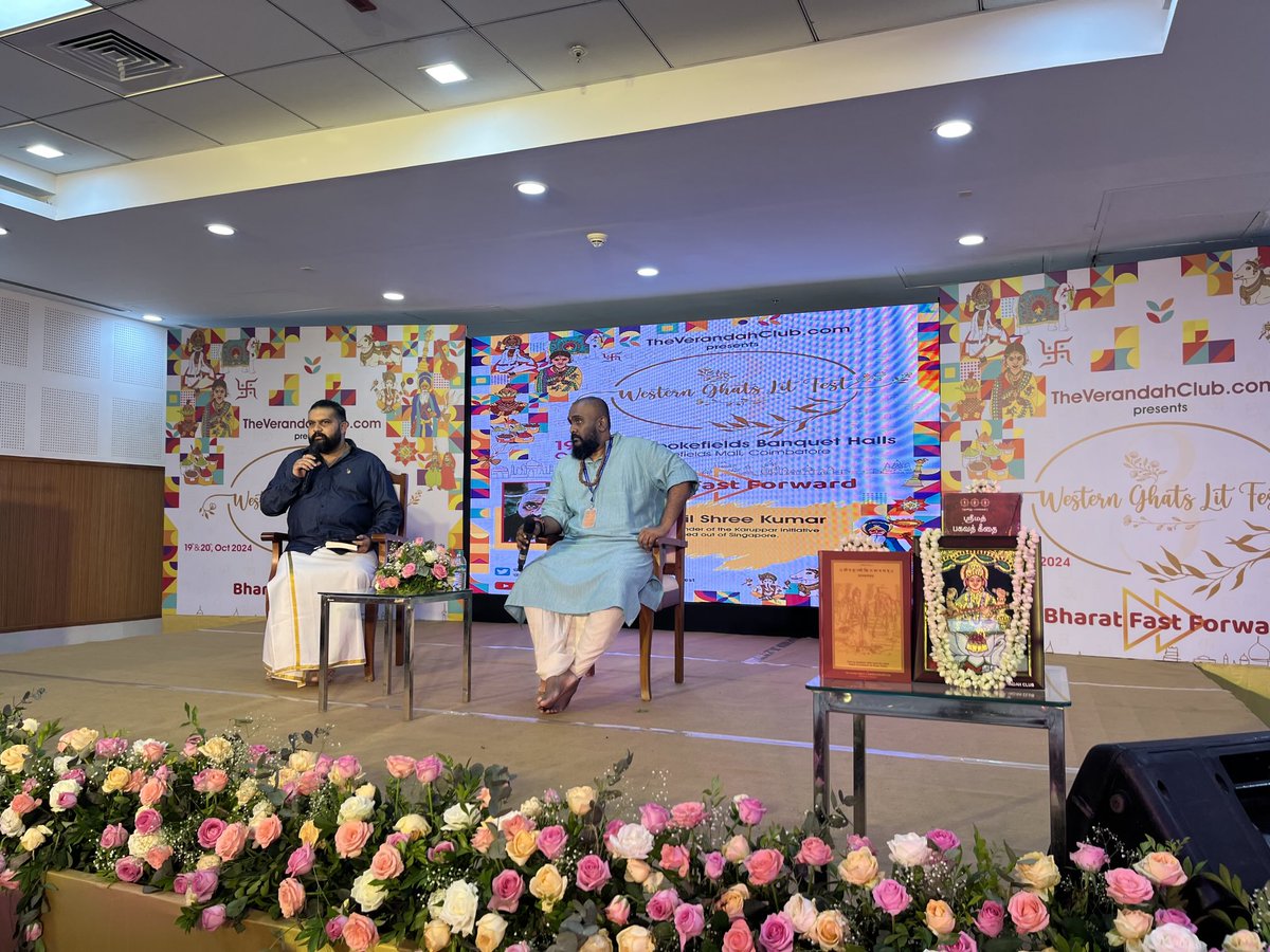 jaggu916's tweet photo. Legend of Sangili Karuppan, conversation between Author Senthil Shree Kumar and ⁦@subbubooks⁩ ⁦@RithwikSubrmnya⁩ Ji on the book at #WesternGhatsLitFest 

@ghatslitfest ⁦@theverandahclub⁩ ⁦@ShefVaidya⁩ Ji https://t.co/KjTiEiYrVS