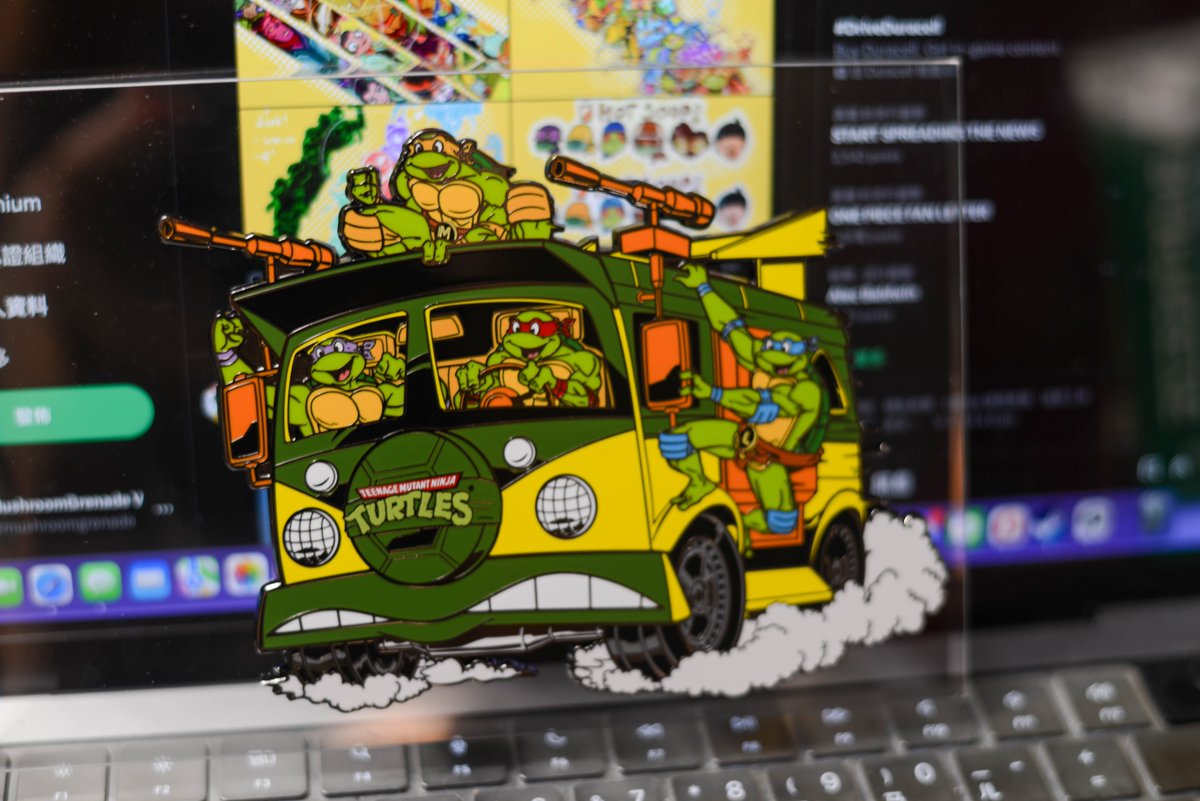 mushroomgrenade's tweet photo. 好反正我就是花錢了 
Figpin XL TMNT Turtle Van #X74 + #LX14 NYCC 2024 Presale 🧵
誒btw sorry about the non focus, still finicking with this camera 🙏 https://t.co/JYgb675OGD