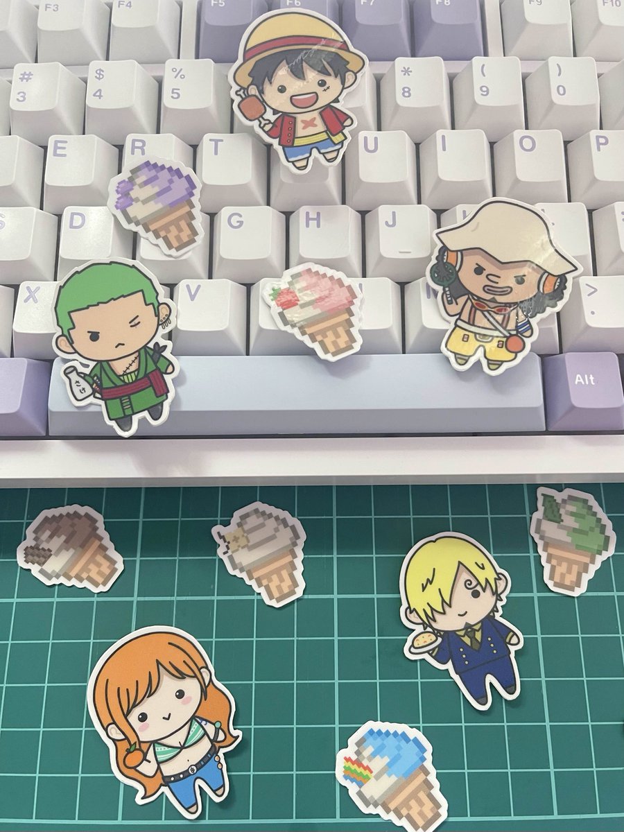 imQingu's tweet photo. My sticker sheets are now on sale!! 📢

Spice up your water bottle, laptop, journal, and more with my new water resistant vinyl stickers! ✨

Purchase here 👇👇
https://t.co/7R5AAZt6e1

#strawberry #coffee #moodeng #seaanimals #animeart #cuteillustrations #stickershop https://t.co/1oXZpEWttd