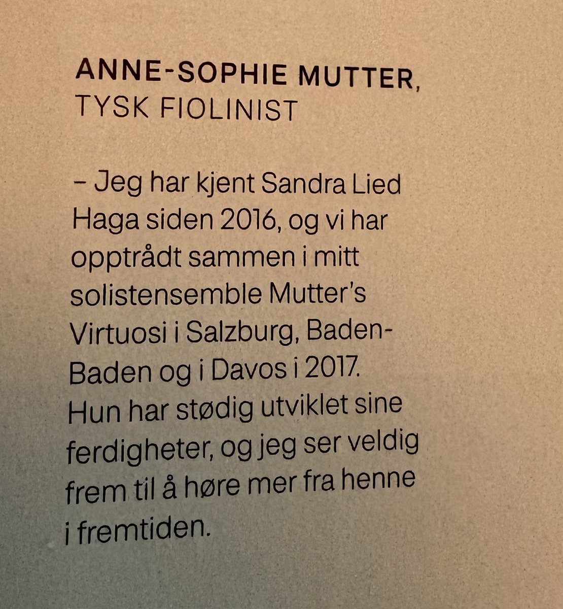 Sjelden man ser tyskere skryte så henningsløst som dette