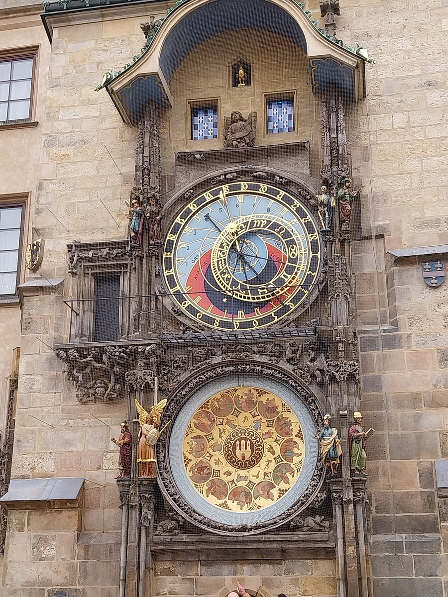 Carlos Playbook tweet media