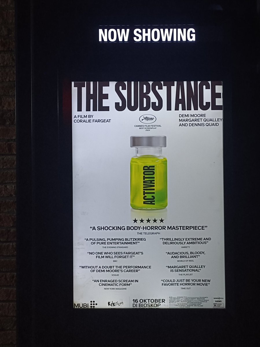 Udah nonton film tergila sepanjang 2024 ini dan dapetin "Best Screenplay" di Cannes?

Yes, it's a must, kalau kamu suka bloody body-horror yang cerdas metafora, every scenes adalah artwork yang cuakep, audio nya juara dan script nya top!

CGV only kayanya, di XXI ga tayang..
