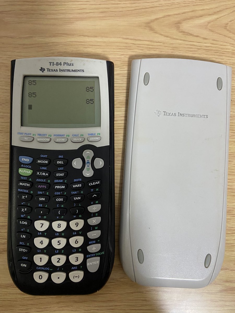 SHOPsapuknik's tweet photo. ส่งต่อเครื่องคิดเลข Texas Instrument รุ่น Ti-84 Plus [มือสอง] แท้ 100%
🌷 ไม่มีสาย usb ให้ 
🌷 ตัวเครื่องมีรอยตามการใช้งาน 
🌷 หน้าจอชัดเจน ใช้งานได้ดี
📮 2500฿ (รวมส่ง ems)

#เครื่องคิดเลข #เครื่องคิดเลขบัญชี #เครื่องติดเลขTexasInstrument #เครื่องคิดเลขมือสอง https://t.co/ZHvuRVeROk