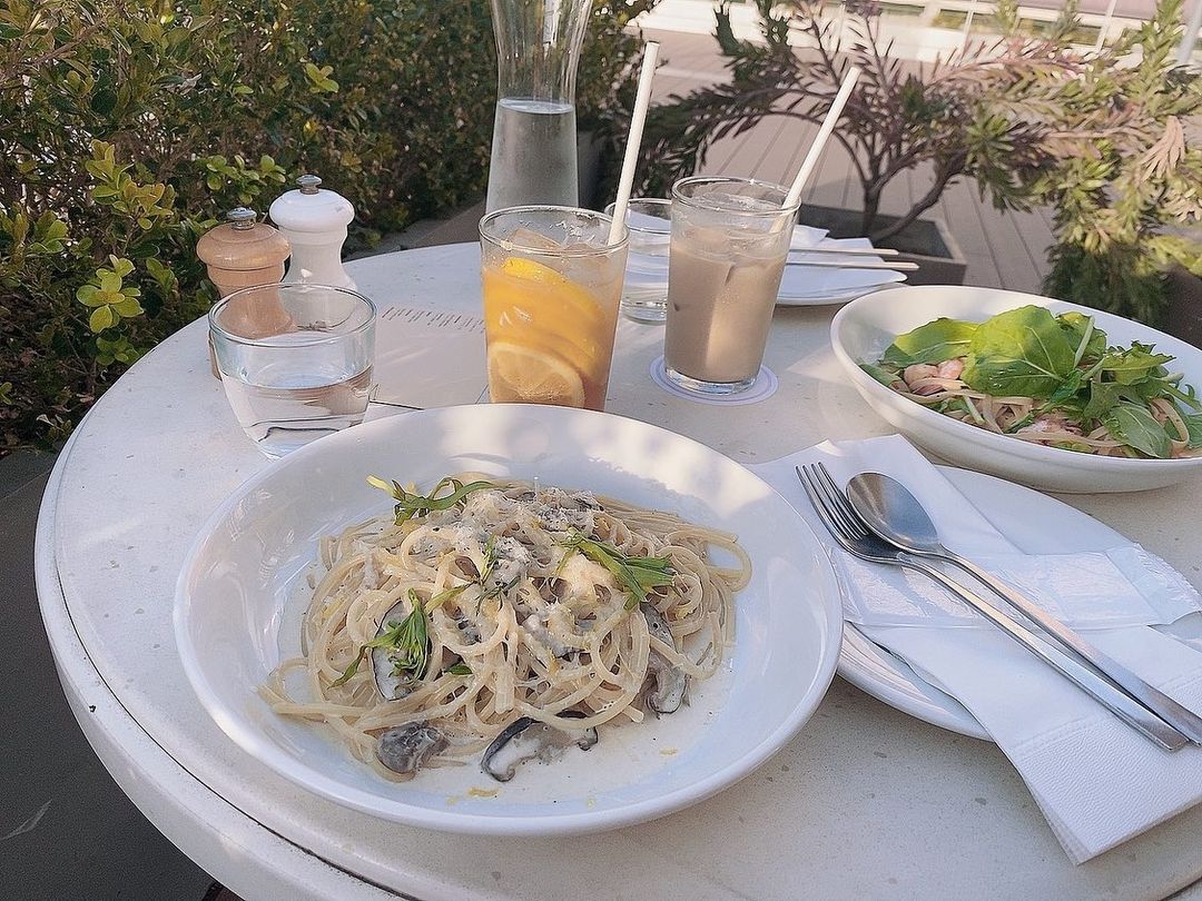 jou562's tweet photo. 台場✨
テラス席でのご飯は最高でした！ https://t.co/QlR0930XHo