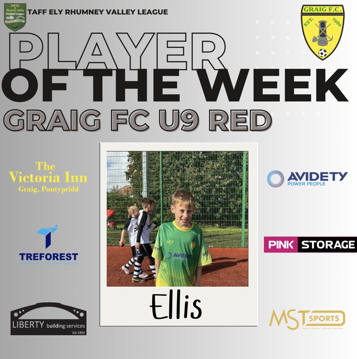 GraigFC1's tweet photo. The Under 9s had a fantastic morning of footy yesterday! 

Some great results across the three teams! 

Well done to Ted, Ellis and Macsen for bagging the Player of the Week awards! 

Well done boys 🟢🟡🟢 https://t.co/JUmpPu9v2D