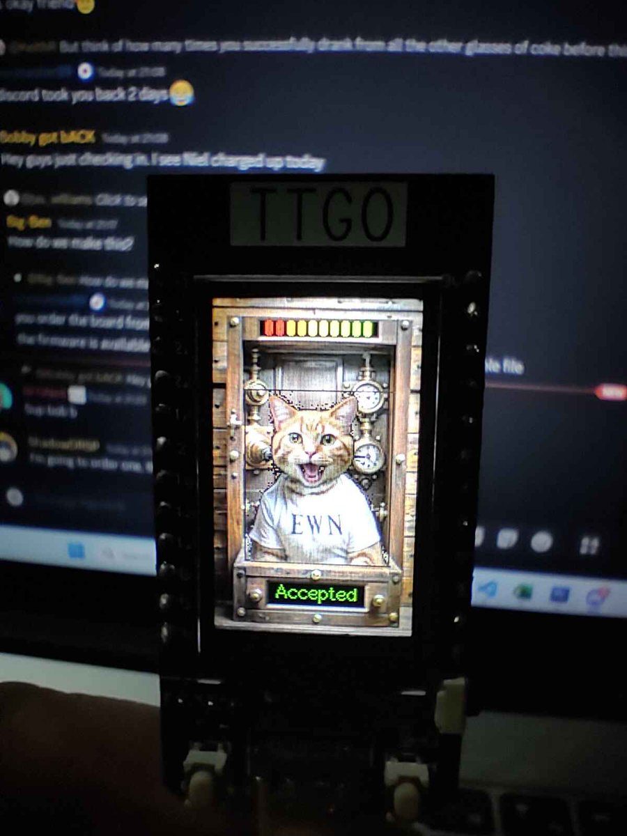 heliumanalytics.io🎈 (@heliumanalytics) on Twitter photo 🎤Is this thing on? Testing, testing, 1, 2, 3, testing!
After a bit of a hiatus I have been dragged back to crypto twitter by a new project.
Follow <a href="/EWNsolana/">Erwin Schrödinger (EWN Token on Solana)</a> and visit erwin.lol for details or join us at discord.gg/ewnsolana.
Open the box and find the kitty! 🎤Is this thing on? Testing, testing, 1, 2, 3, testing!
After a bit of a hiatus I have been dragged back to crypto twitter by a new project.
Follow <a href="/EWNsolana/">Erwin Schrödinger (EWN Token on Solana)</a> and visit erwin.lol for details or join us at discord.gg/ewnsolana.
Open the box and find the kitty!