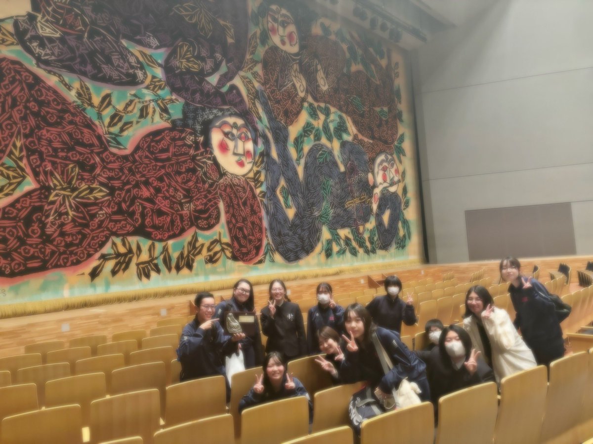 【ありがとうございました❄️🍑】

19日、20日、青森市にて県大会が行われ、優秀賞で終えました！

自分たちのベストを尽くせたのではないかと思います📣🥒🐛

応援してくださった皆様、ありがとうございました！！🍑🍑🍑