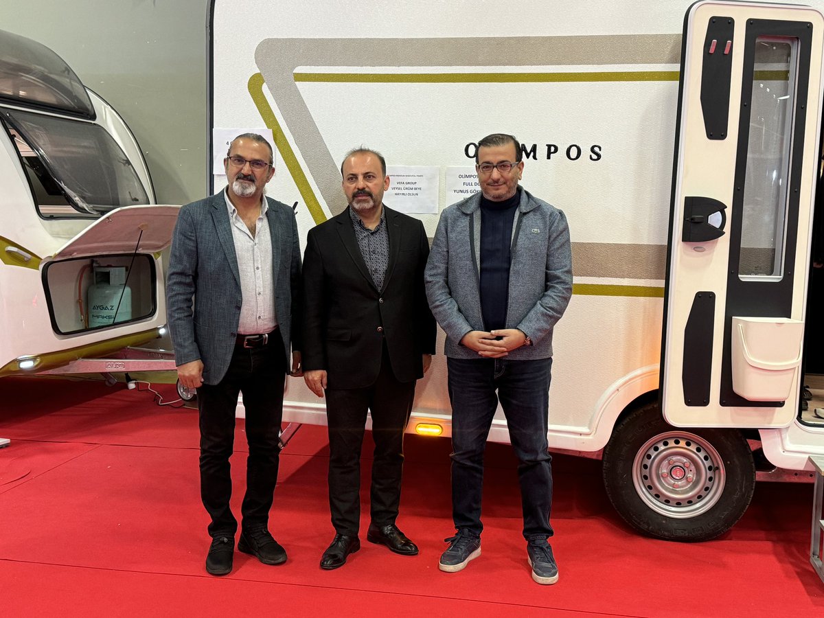 Van İl Kültür ve Turizm Müdürü sayın <a href="/55abdurrahman65/">Abdurrahman Şahin</a> Daniel Karavan standına göstermiş oldukları nazik ziyaretleri için şükranlarımızı sunarız. 
<a href="/oskoseoglu/">zeki özköseoğlu</a> <a href="/rasimbytr/">Rasim BAYTAR</a> <a href="/resatyesilagacc/">Reşat Yeşilağaç</a> <a href="/A21Keskin/">Abdullah Keskin</a>