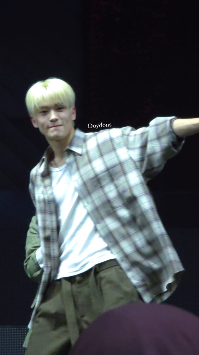 ᕱ⑅ᕱ tweet media