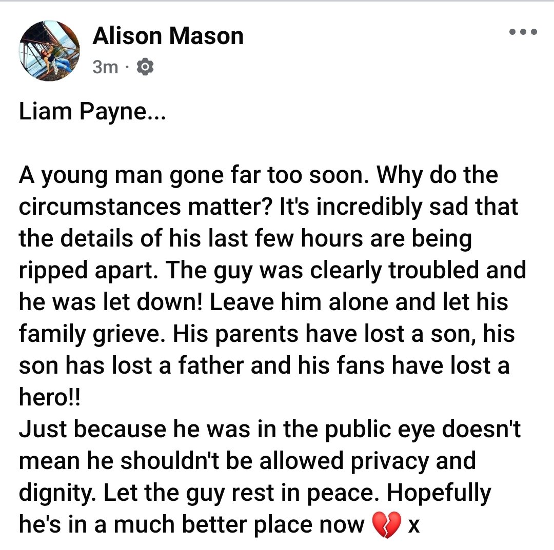 ecozh5's tweet photo. @SkyNews @BBCWorld Just leave him alone... do you not think his family are suffering enough??? Let the poor guy rest in peace 💔
@LiamPayne https://t.co/VwxQcaC0HJ