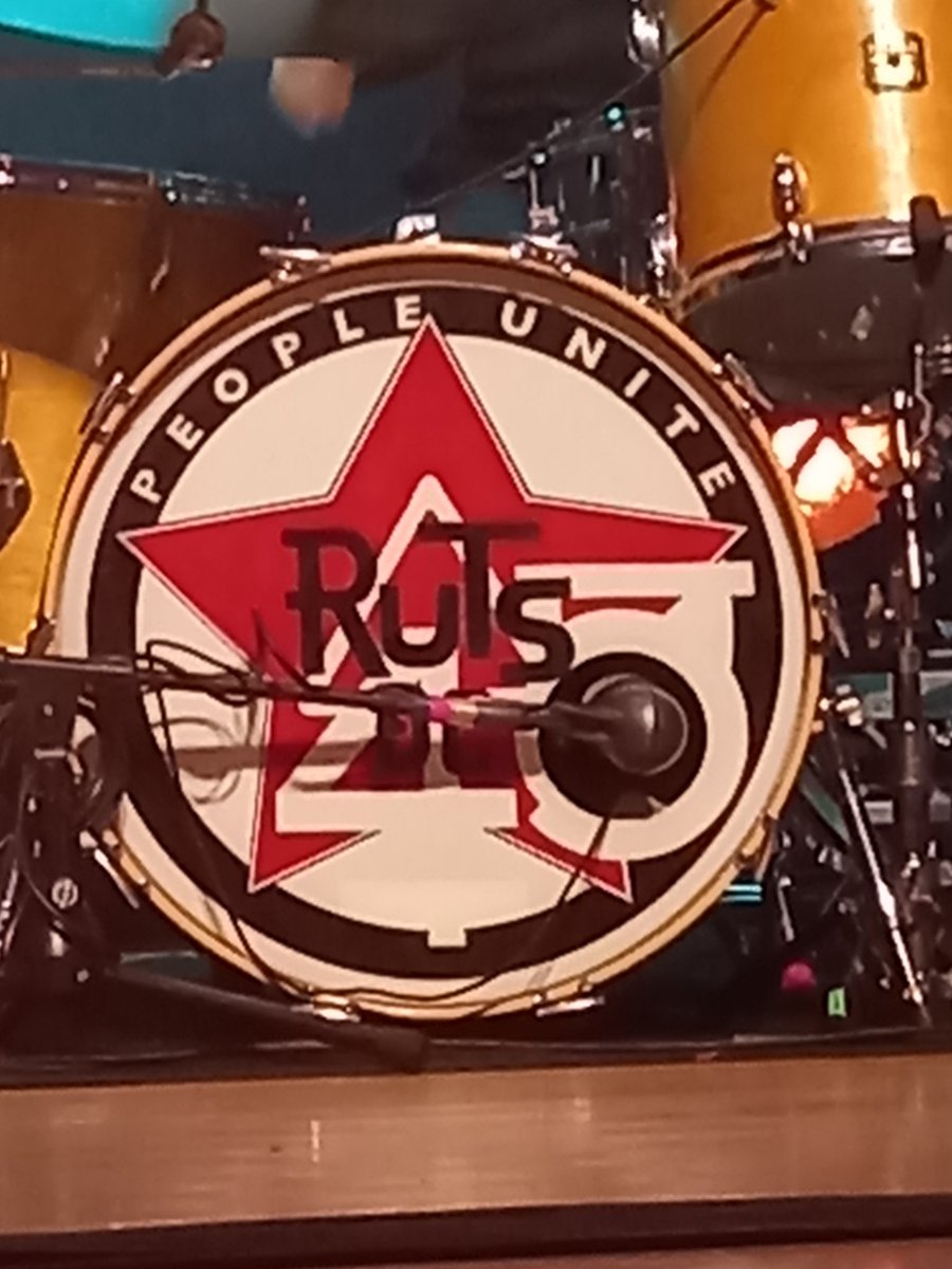 philrobson60's tweet photo. Great night watching #RutsDC & @FromtheJam1 #MiddlesbroughTownHall #PeopleUnite Get well soon @BruceFoxton https://t.co/YanNBwqOZm