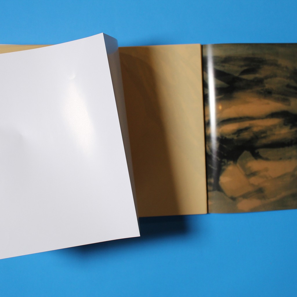 The third book in Tachibana's Hiroshima series, Haunting 幽靈 features ink drawings that evolve from abstract lines to hands and faces, hidden in folded pages that invite readers to enter his inner world.⁠
#FumioTachibana