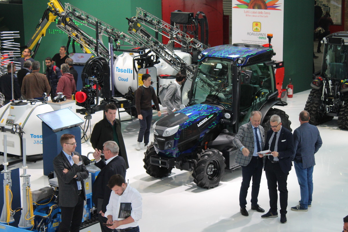 Eurasco supports 25 major European organizers hosting 50 influential trade shows annually. These events attract approx 15,000 exhibitors and draw over 3 million farmers and agricultural professionals annually <a href="/AMQuemener/">Anne Marie QUEMENER</a> 

enaj.eu/eurasco-leadin…