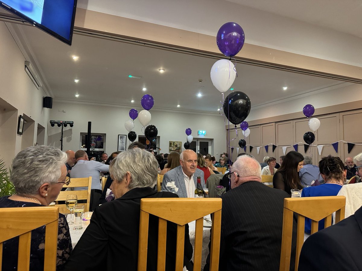 PDurkan's tweet image. ⁦@Munsterrugby⁩ ⁦@IrishRugby⁩ ⁦@MJCRugby⁩ ⁦@MunsterReferee⁩ ⁦@MunsterWomen⁩ ⁦⁩ Absolutely honoured to be ⁦@KilrushRugby⁩ 100  Celebrations last night. Great Club Great People and Great West Clare welcome Shown to all. A night treasured .