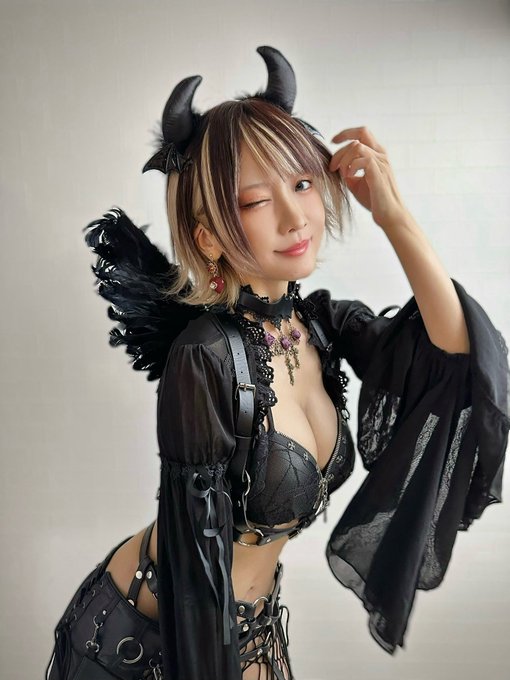 Twitterのコスプレ画像34