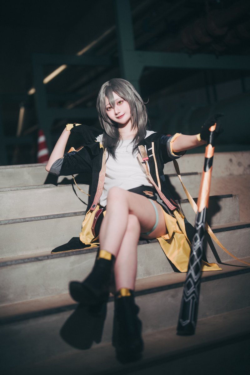 Kon_kon_1123's tweet image. 【Cosplay】 🌟
崩壊：スターレイル / HonkaiStarRail
主人公 -開拓者-  星 / Stelle

                             始めようか

photo：名比さん
#麗yers
#つくばみらい市
#小絹水処理センター