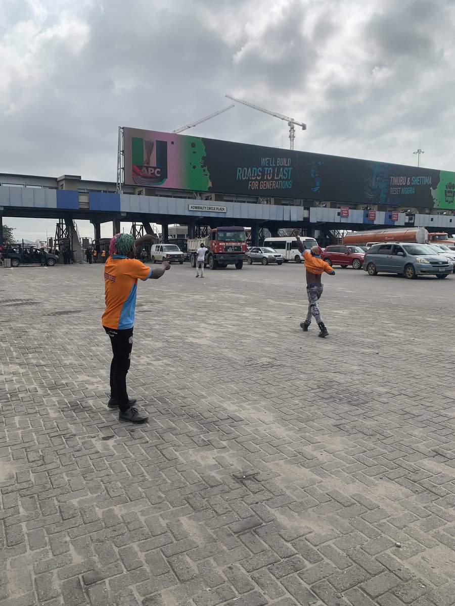 JOHNSTARBOBO1's tweet image. Join Precious Stone Comedy on Facebook by 2:PM has we share what we experience towards #ENDSARS protest don&apos;t miss this Live Show go and follow our Facebook page now so you would miss it #PreciousStoneComedy #ENDSARSProtest #AgbezeIfeanyiMatthew #OlamideGudoo  #FacebookLiveShow