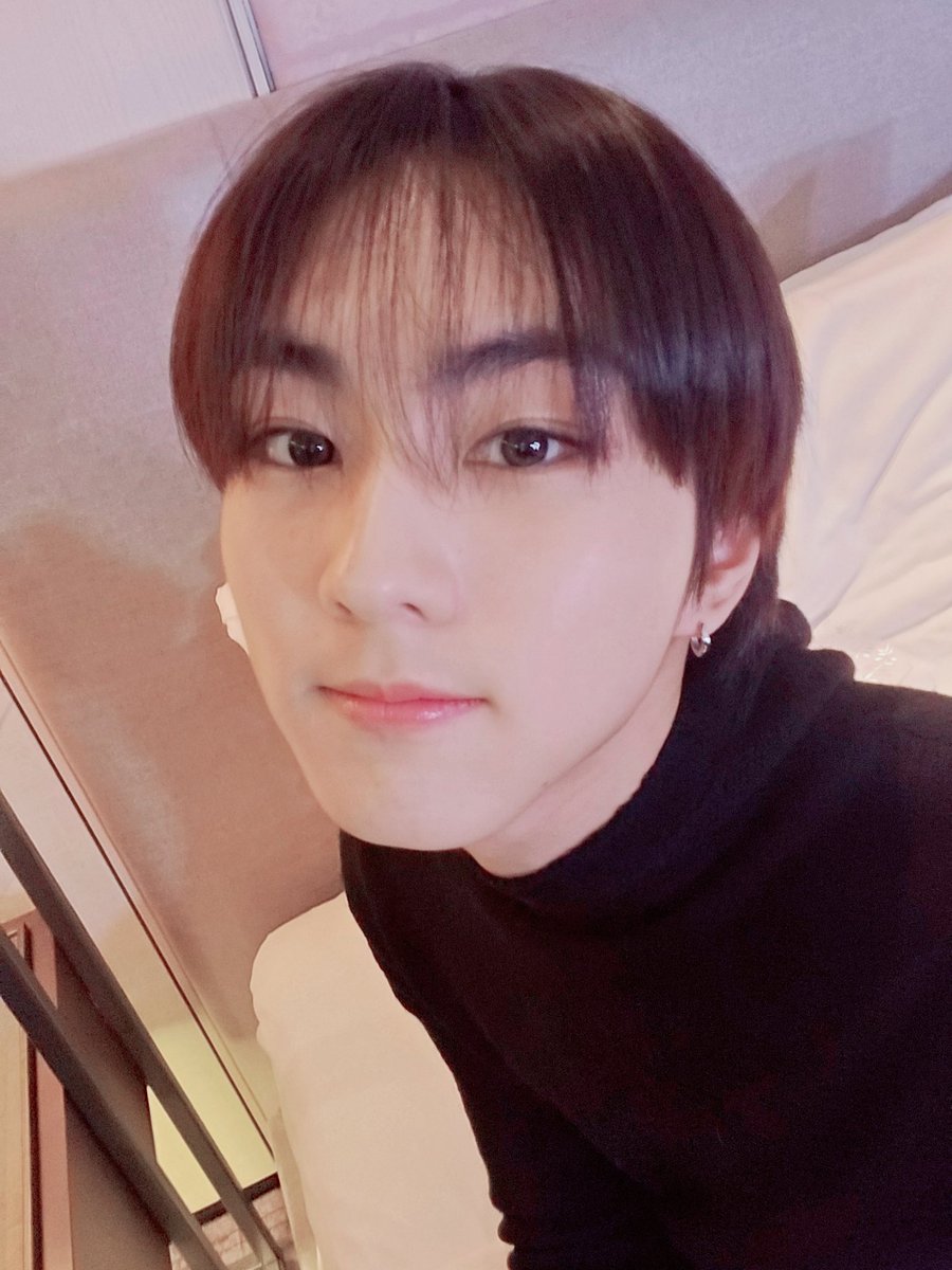 [ #정원’s Post ] 241020

#JUNGWON: Why is it so cold today

<a href="/ENHYPEN_members/">ENHYPEN</a> <a href="/ENHYPEN/">ENHYPEN OFFICIAL</a> #ENHYPEN #엔하이픈