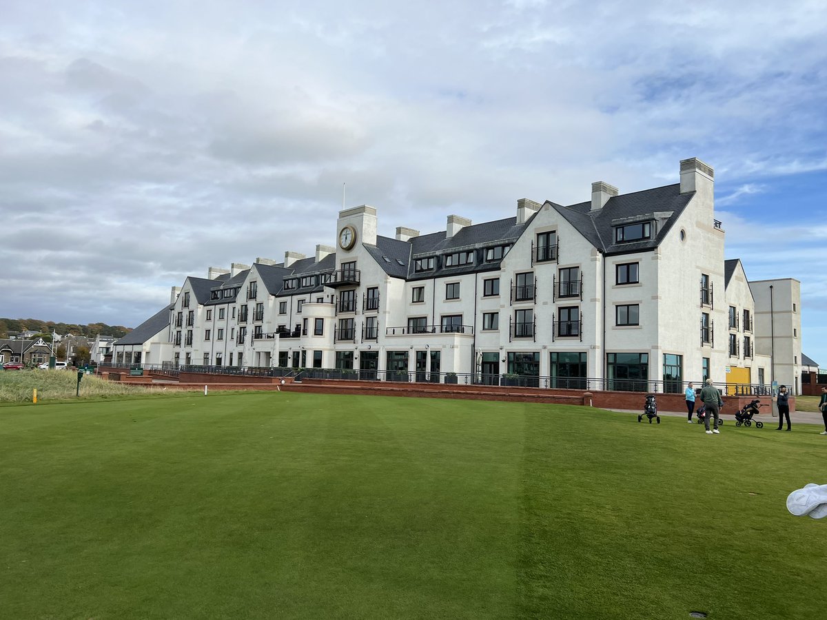 johnnystrak's tweet photo. Fantastic 3 days up at Carnoustie Golf Links playing the Budden,Burnside and Championship courses,
Carnoustie you didn’t disappoint 🏌️‍♂️⛳️
Also had the please of 5 craic with the legend that is @alanshearer , 
Thanks for the banter Alan, 👍 https://t.co/psu8WxLGjn