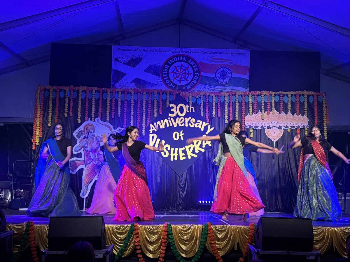 IndiaInScotland's tweet photo. Special thanks to Lord Provost of Edinburgh @LordProvostEdin, Member of Parliament @tracygilbert72, @DrScottArthurMP & Member of Scottish Parliament @FoysolChoudhury for gracing the occasion.  The evening had special  cultural performances with fusion of Scottish and Indian production.