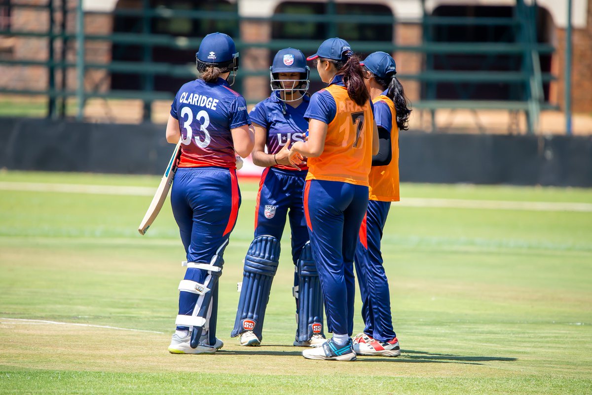 zimbabwewomen's tweet photo. #2ndODI | DRINKS BREAK

After 29 overs, USA are 1️⃣3️⃣1️⃣➖️4️⃣
(Sindhu Sriharsha 56*, Aditiba Chudasama 4*)

Live streaming ⬇️ https://t.co/DYLlep5qtk

#ZIMWvUSAW | #WeMeanCricket https://t.co/LoUt4cuDqX