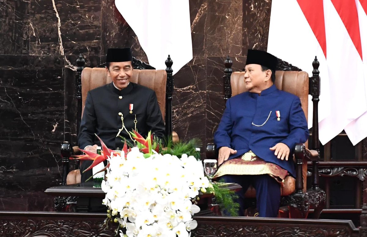 Selamat bertugas memimpin negeri, Presiden dan Wakil Presiden Republik Indonesia periode 2024-2029, Presiden Prabowo Subianto dan Wakil Presiden Gibran Rakabuming Raka. 

Bersama sejumlah pemimpin negara, utusan khusus negara sahabat, serta para pimpinan lembaga negara dan para