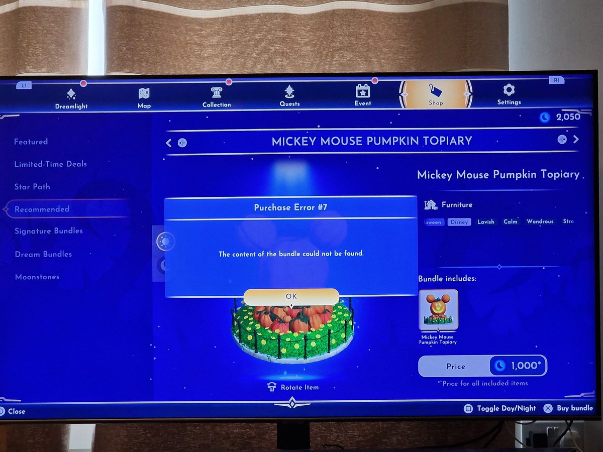 author_ssmith's tweet photo. Premium Shop in @DisneyDLV @gameloft resets in 3 days and the stuff I want errors when trying to purchase, so I guess I will miss out... https://t.co/5drk9D9Or4