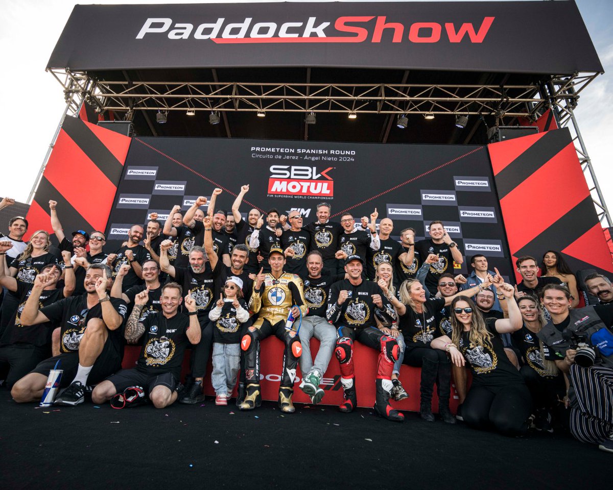 BMWMotorrad tweet media