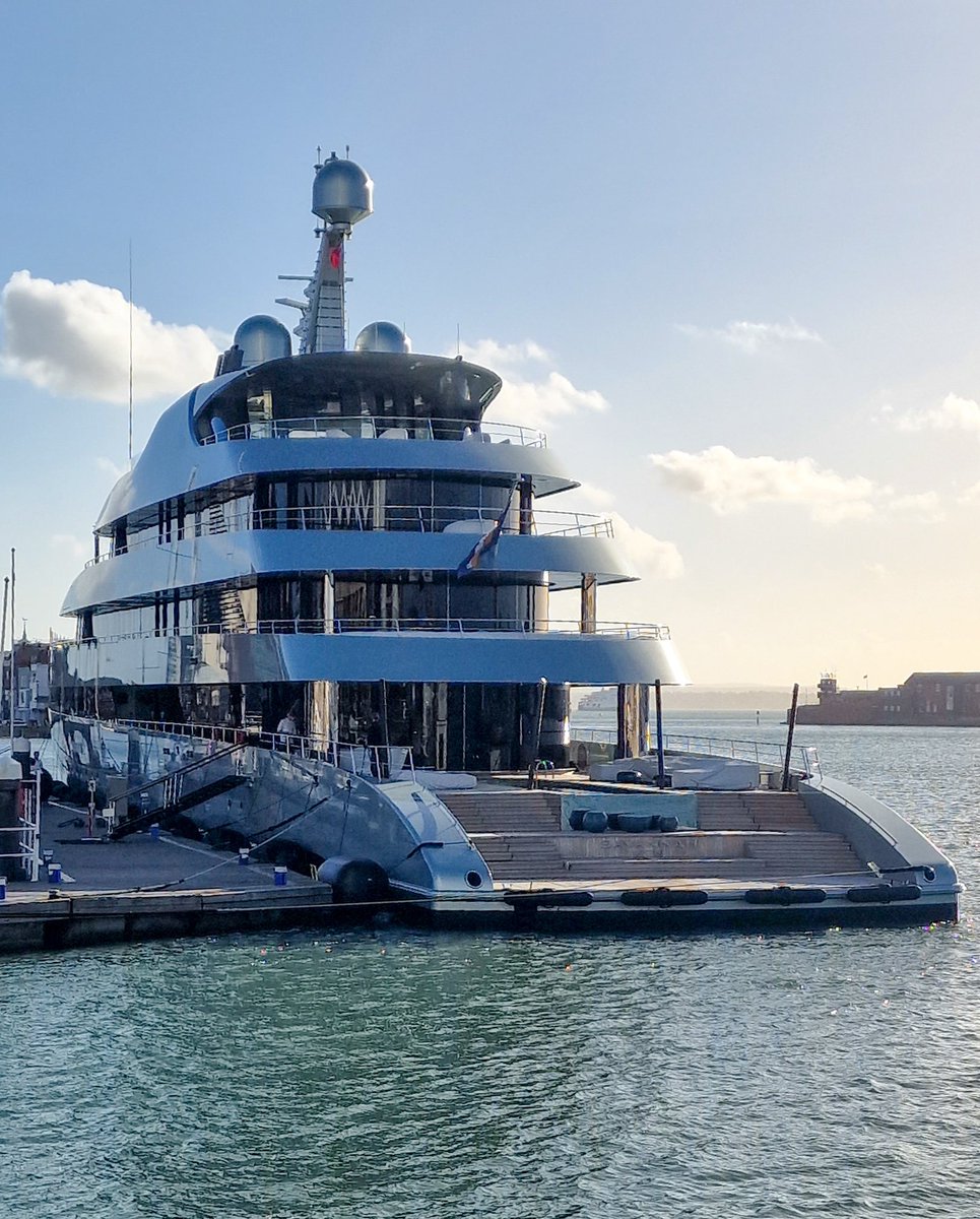 Solent Cruises Ltd tweet media