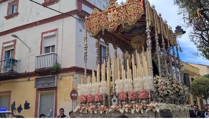 Vídeo de de María Santísima de las Bienaventuranzas de la cofradía de la Salvación en la Procesión Magna de Jerez de la Frontera
