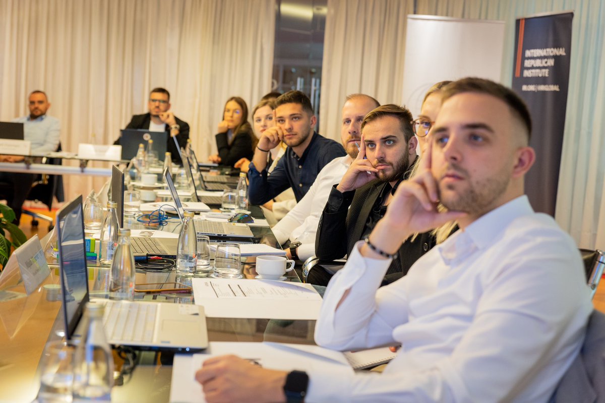 📸 When a photo perfectly captures how engaging, interesting, and useful the <a href="/ALPI_leaders/">ALPI</a> modules are, fully grabbing the attention of young political leaders! 😃

<a href="/IRIglobal/">International Republican Institute</a> event
<a href="/NEDemocracy/">NEDemocracy</a> support