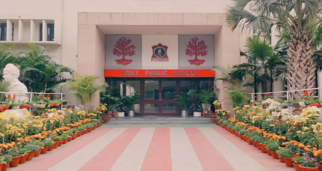DelhiArea_IA's tweet photo. Delhi Area Congratulates #ArmyPublicSchool #DelhiCantt & #DhaulaKuan for being ranked as #1 & #3 Central Government School in country by #EducationWorld! Your hard work and dedication are truly inspiring. Together we are shaping a brighter future!
#AWES
@adgpi
@WesternComd_IA https://t.co/O6ufyI4foZ