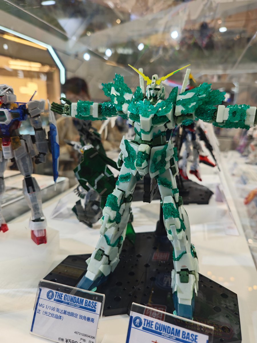 G117zombie's tweet photo. 胶佬逛店 https://t.co/FGrMhA6JW5