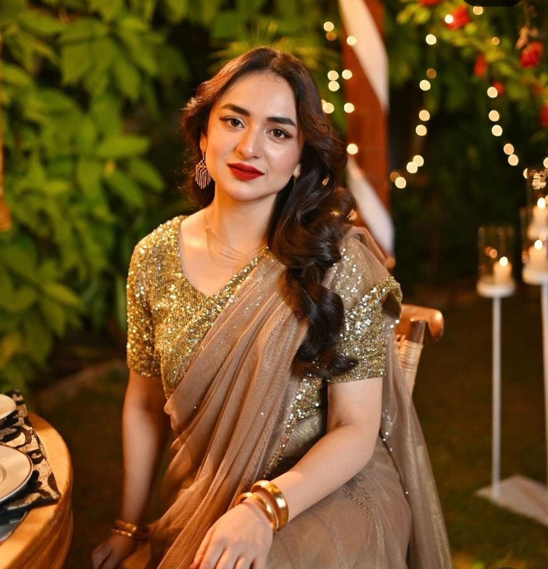 Azeemch6587's tweet image. Good night 
Beauty it&apos;s on peak😍