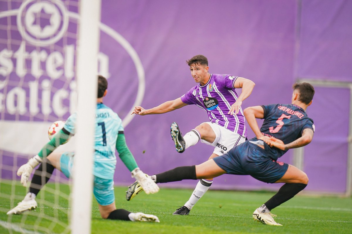 RVcantera's tweet photo. GALERÍA | 📸💜 La victoria del #RVPromesas contra el @RealAvilesInd, en imágenes

👉🏻 https://t.co/N6pNRmKWlj https://t.co/FLEMU0cQ4y