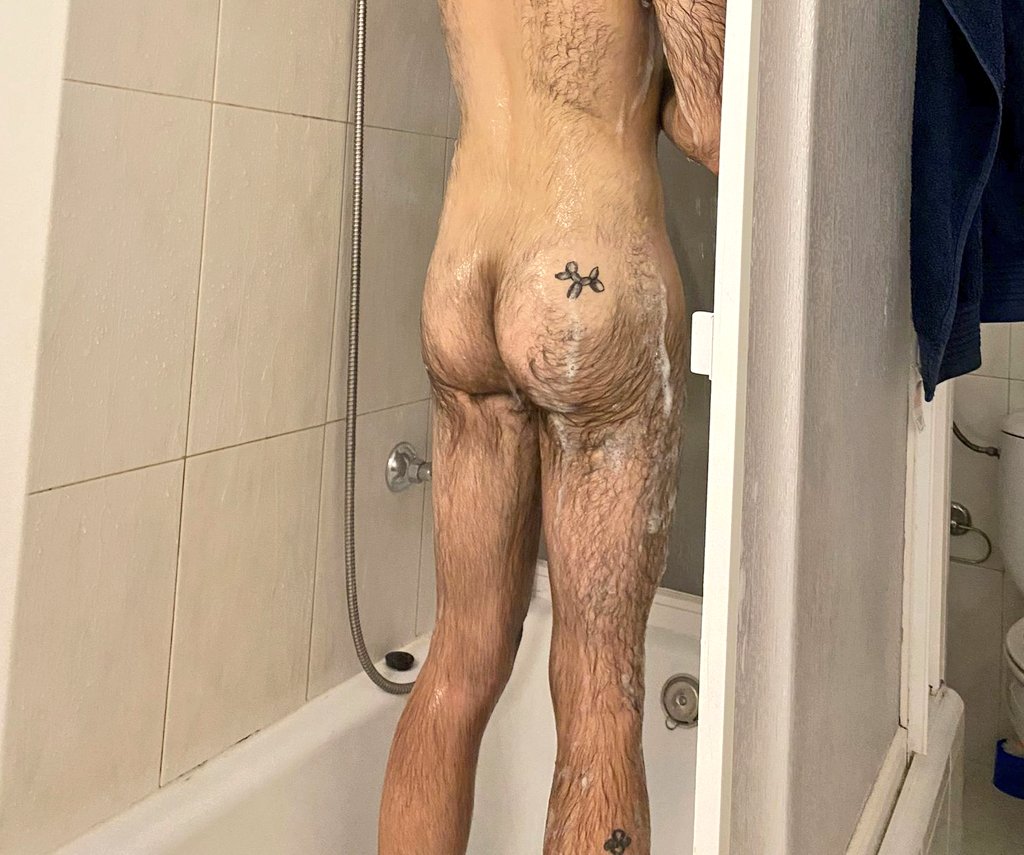 Já viram minha última tatuagem?