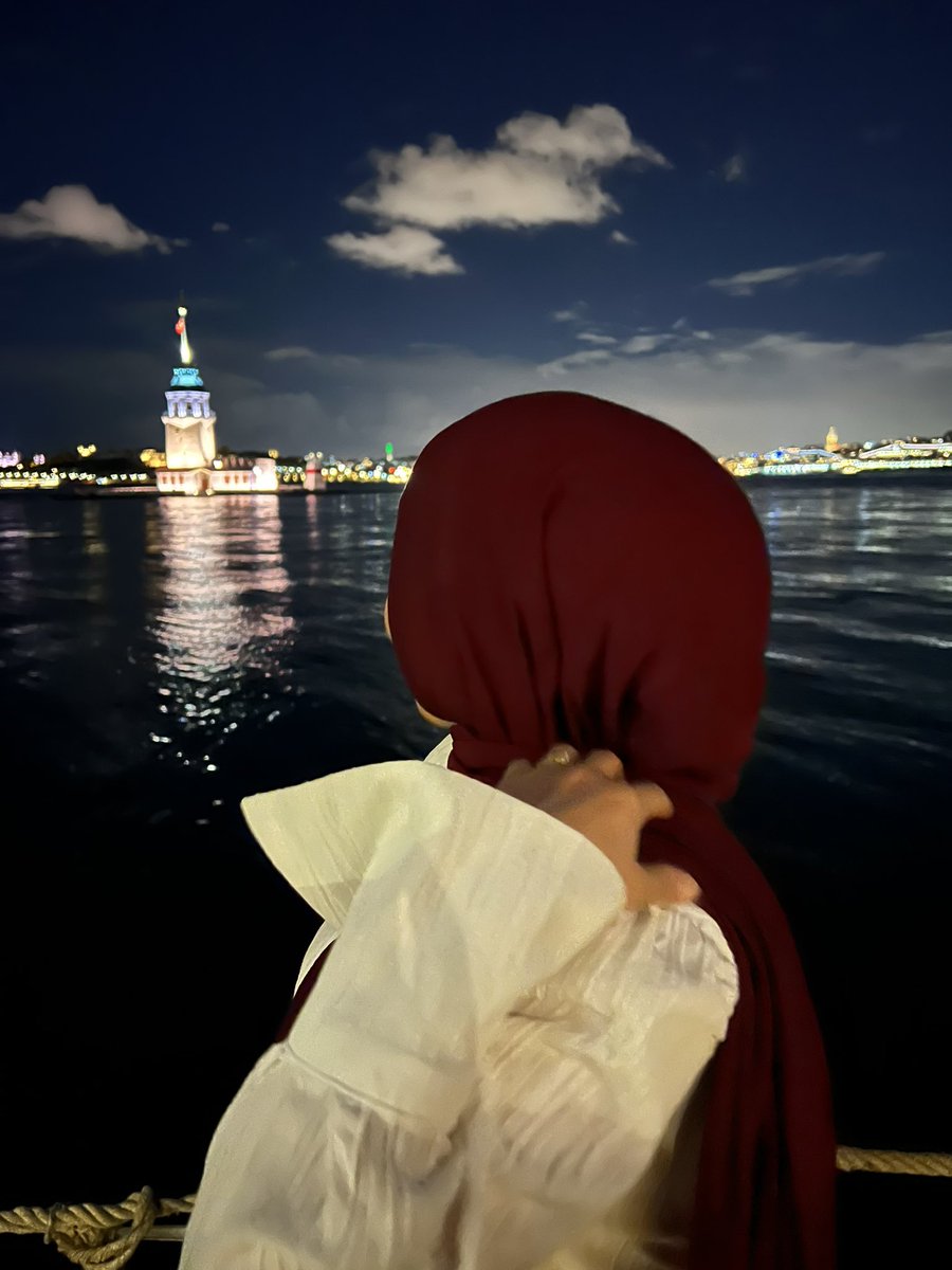 eliffcill's tweet photo. Ah İstanbul❤️
17.10 https://t.co/BfiXZ2Ynk6