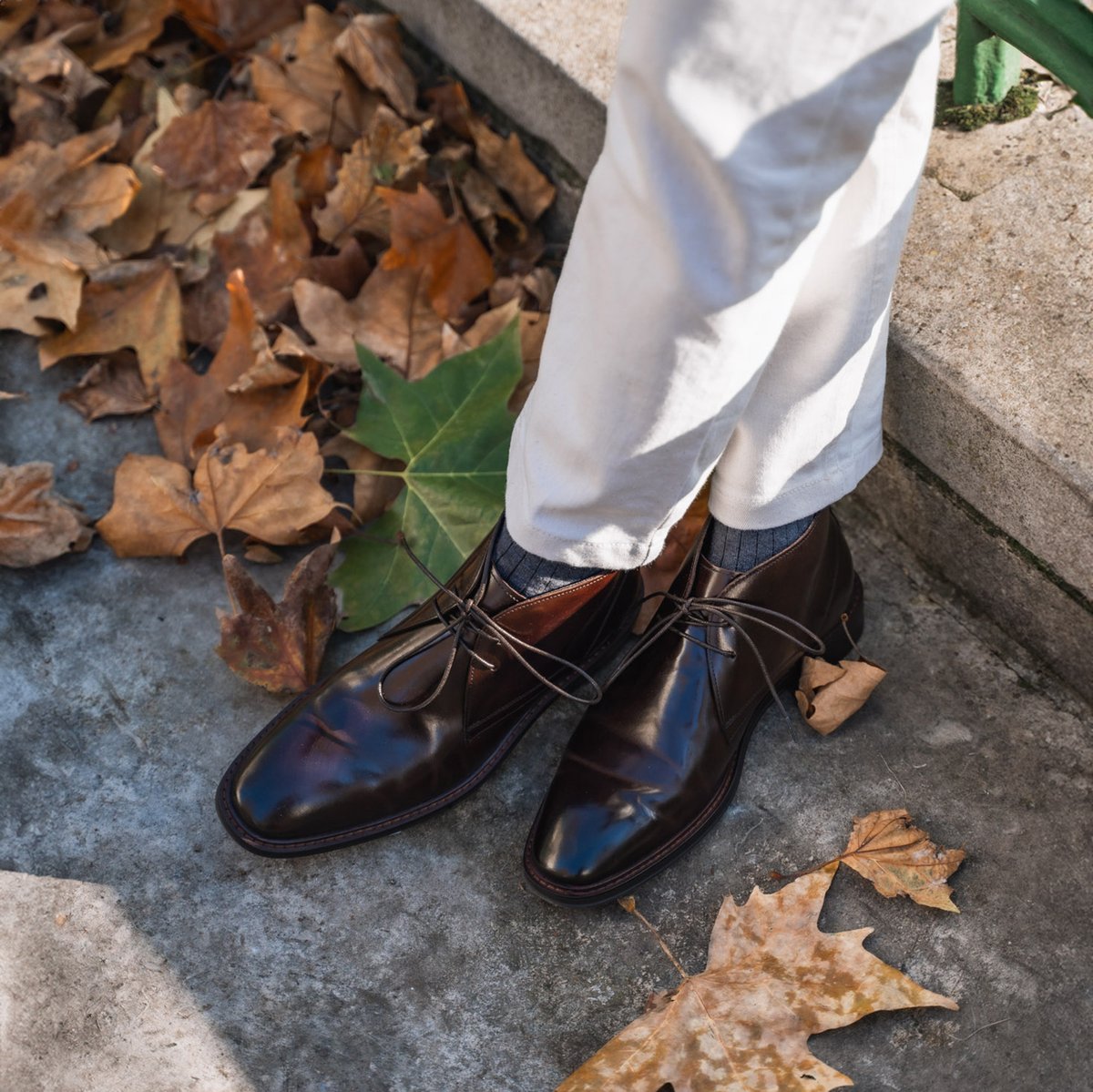 Simplicity speaks volumes. The Amport Brown Chukka Boots combine clean design with lasting comfort, making them the perfect choice for smart casual style.

#JohnWhiteShoes #ChukkaBoots #EffortlessElegance #FootwearGoals #ModernClassics