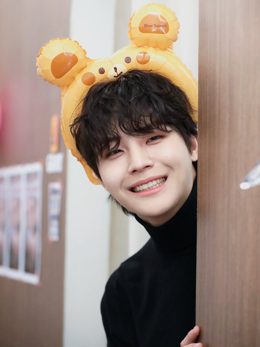 사랑하는 우리 준형이 생일 많이 많이 축하해🩷
올해도 고스티와 함께 행복한 하루 보내길💕
우리 곰뭉탱이 손준형 사랑한다!!🐻❤️

#손준형 #SONJUNHYUNG 
#고스트나인 #GHOST9 
#HBD_JH