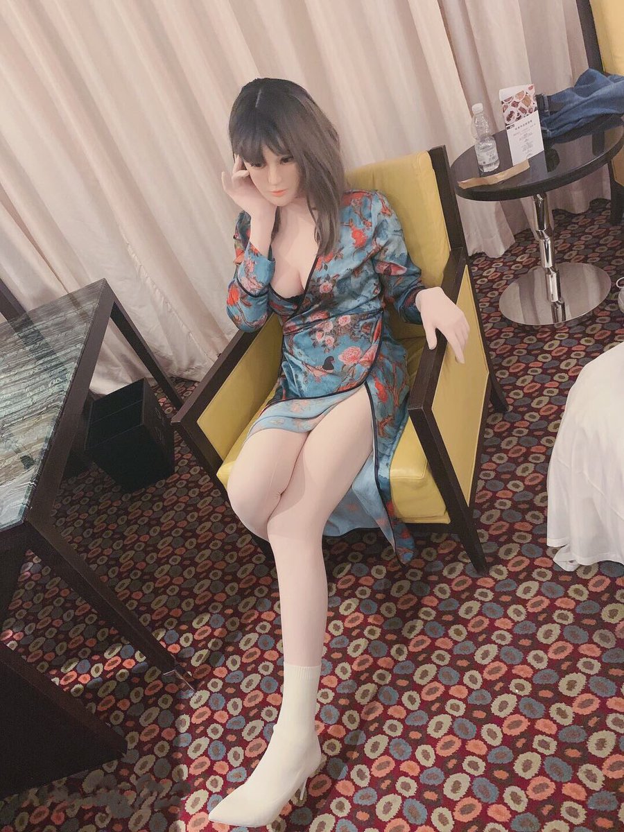 Eva Doll tweet media