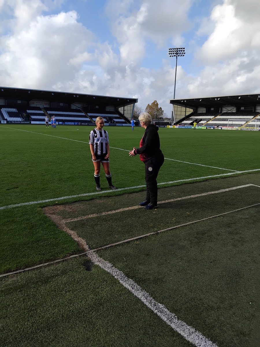 St Mirren WFC tweet media