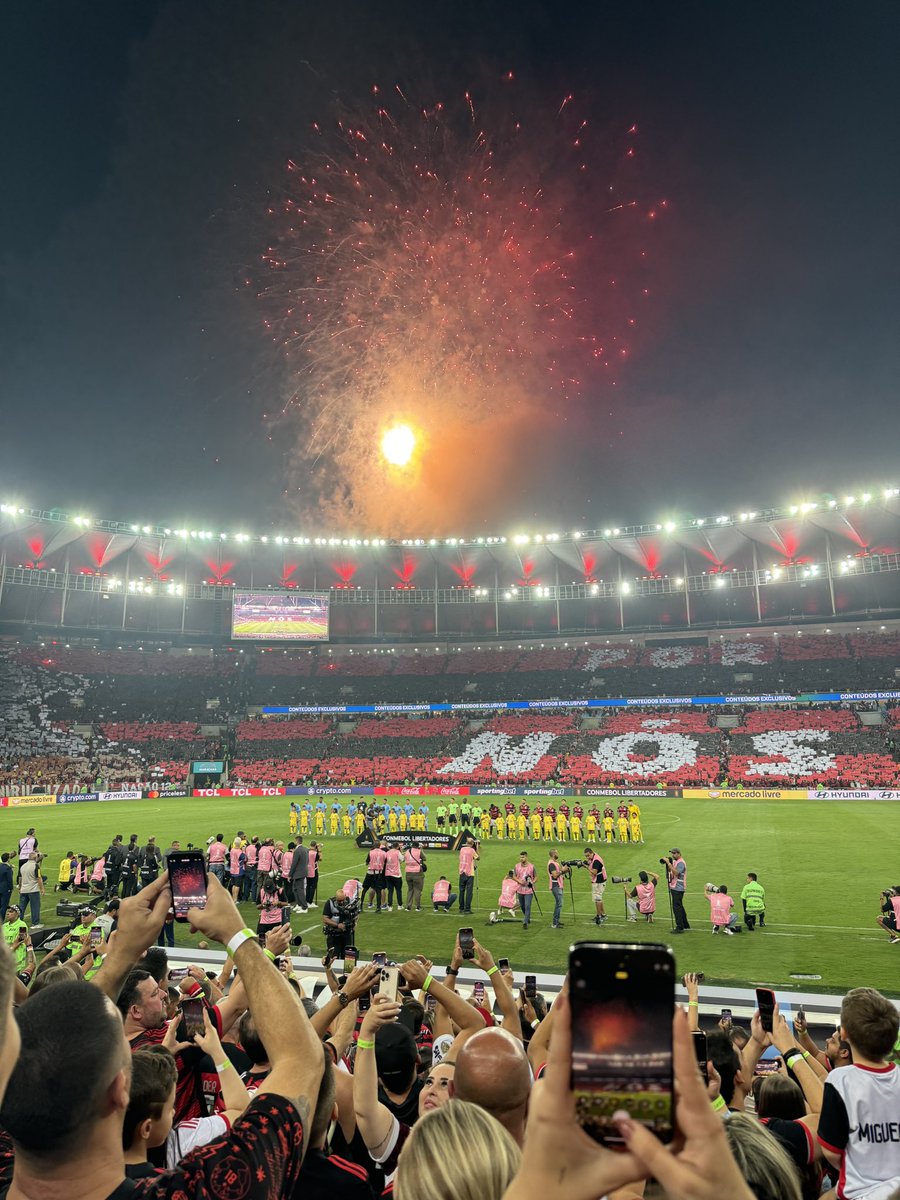 Por nós. 
<a href="/Flamengo/">Flamengo</a>