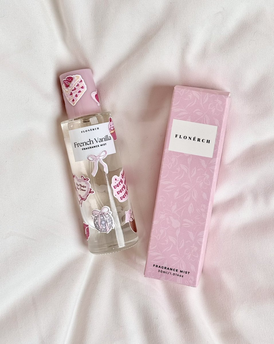 aliaffauzi's tweet photo. SELLER TAKNAK UNTUNG KE?! 😭

Beli vanilla body mist tu 19 ringgit je. Dapat free sticker comel pulak tuu!!! https://t.co/Wtjs2NoPMG