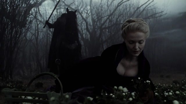 TheCinesthetic's tweet photo. Sleepy Hollow (1999) dir. Tim Burton https://t.co/IUUYrBVV0R