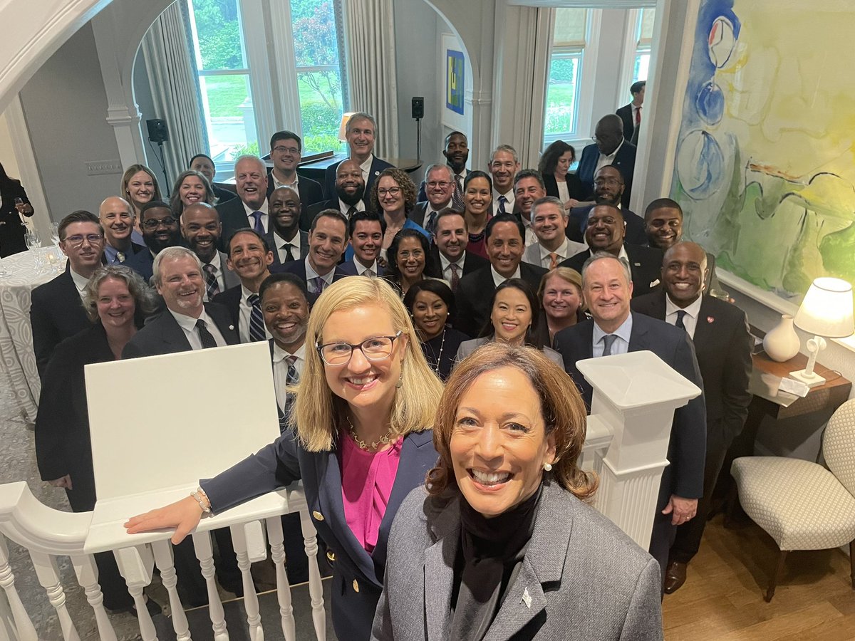 Democratic Mayors (@demmayors) on Twitter photo Happy Birthday, Vice President <a href="/KamalaHarris/">Kamala Harris</a>!
Thank you for delivering historic progress to our cities, championing working people, and fighting to protect our freedoms and democracy. Happy Birthday, Vice President <a href="/KamalaHarris/">Kamala Harris</a>!
Thank you for delivering historic progress to our cities, championing working people, and fighting to protect our freedoms and democracy.