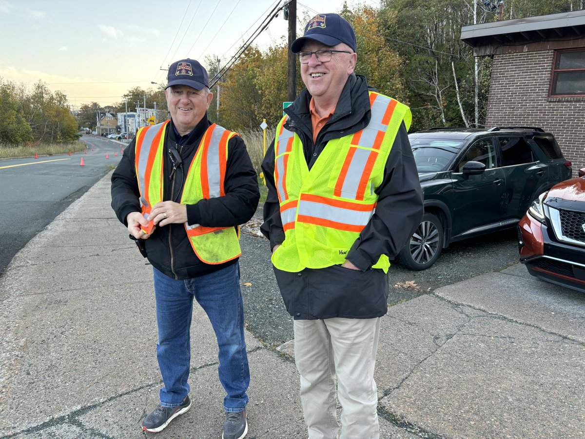 Heather Barrett (@barrett_heather) on Twitter photo Thank you, #capetocabot2024 volunteers! <a href="/SJA_NL/">St John Ambulance NL</a> <a href="/StJohnBoscoBB/">St. John Bosco BB</a> <a href="/music_waterman/">Jared Waterman Music</a> <a href="/ANERunningClub/">Athletics Northeast</a> <a href="/NLAthletics/">NLAA</a> <a href="/CapitalSubaru/">Capital Subaru</a> Thank you, #capetocabot2024 volunteers! <a href="/SJA_NL/">St John Ambulance NL</a> <a href="/StJohnBoscoBB/">St. John Bosco BB</a> <a href="/music_waterman/">Jared Waterman Music</a> <a href="/ANERunningClub/">Athletics Northeast</a> <a href="/NLAthletics/">NLAA</a> <a href="/CapitalSubaru/">Capital Subaru</a>