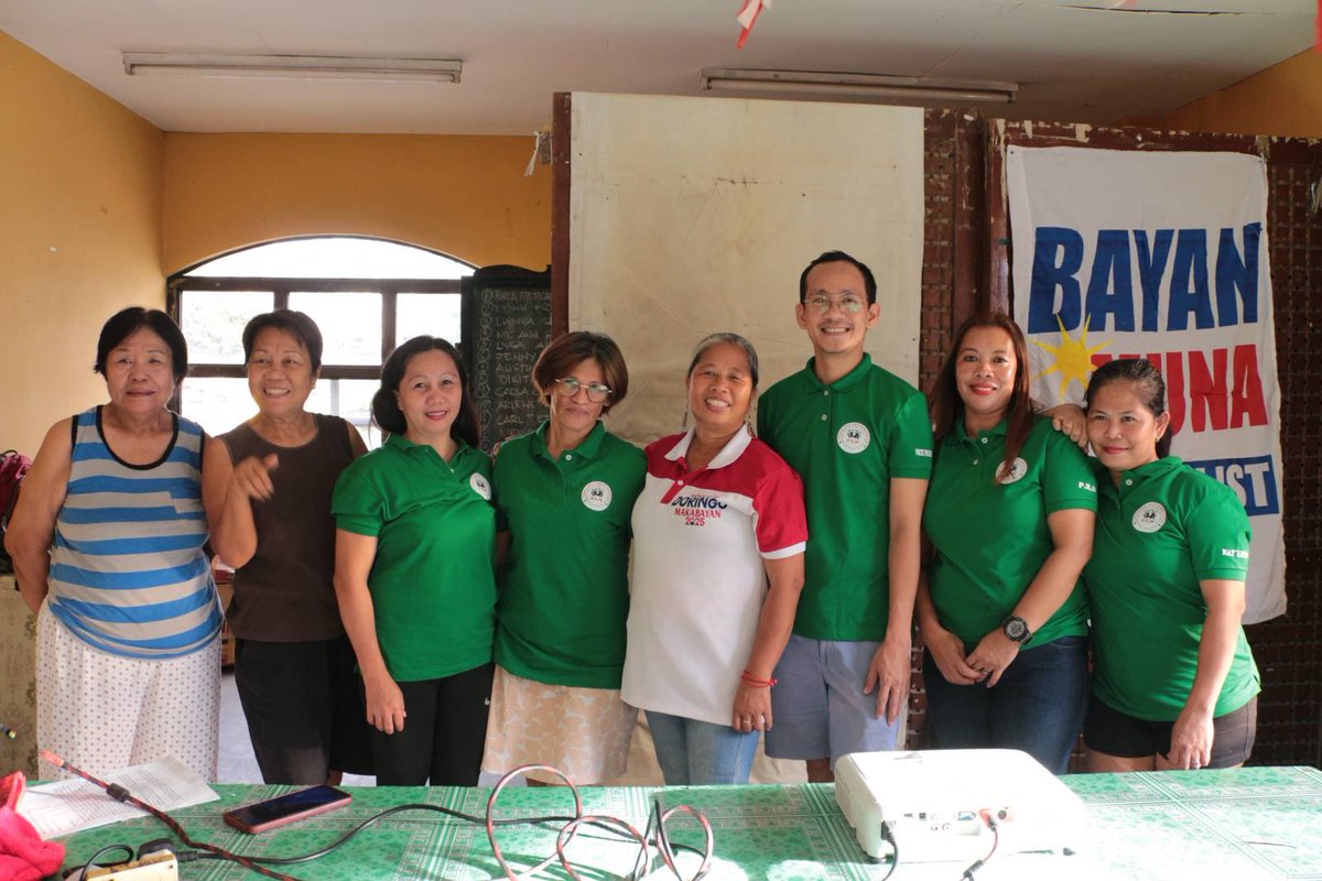 PLM_ph's tweet photo. Ipinahayag ng Bayan Muna at mga Makabayan candidates ang kanilang pakikiisa sa mga residente sa laban para sa katiyakan sa paninirahan at kabuhayan, at nakabubuhay na sahod para sa mga manggagawa! https://t.co/RBaNDhQwaw