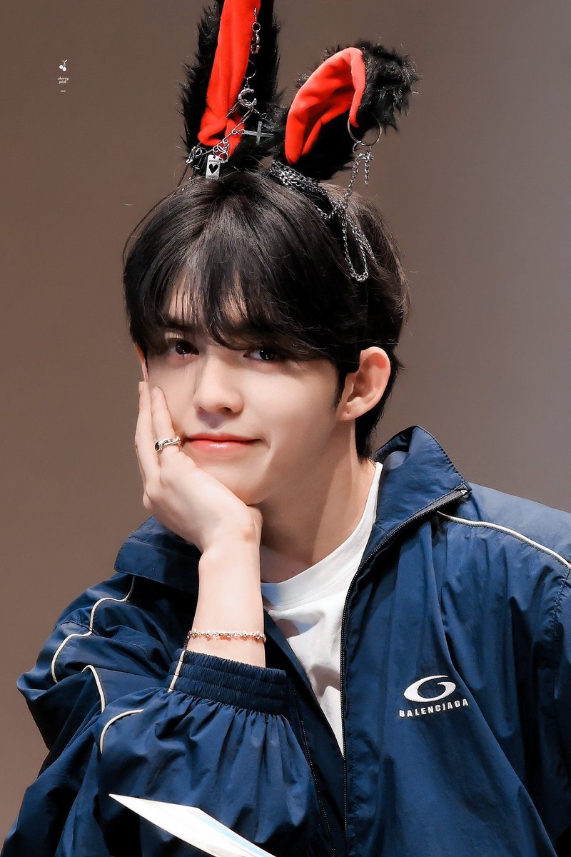 seungcheol is such a babygirl 🥹