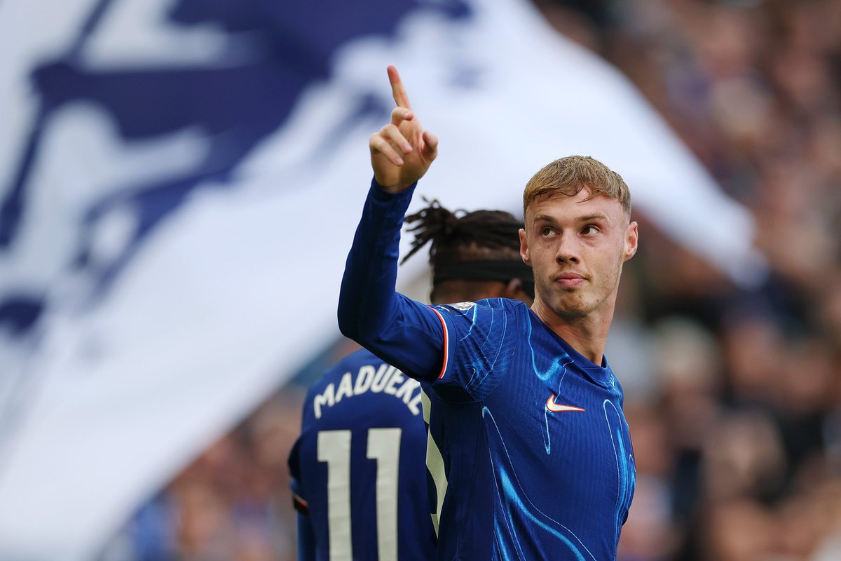 🔵🥶 Cole Palmer on spending his entire career at Chelsea: “Absolutely, I can see that”.

“Chelsea feels like home to me, and I’m very excited about what we can achieve together”, told <a href="/TeleFootball/">Telegraph Football</a>.

“I’m fully committed to the club and its future”.