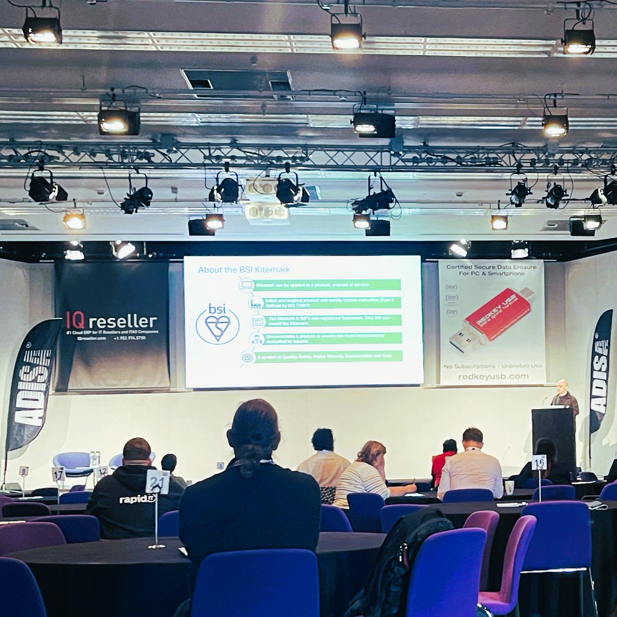 Redkey USB tweet media